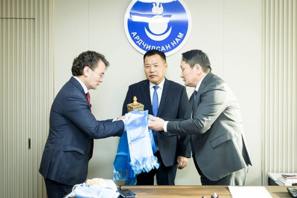 АН-ын ЕНБД Н.Ганибал ажлаа хүлээлгэн өглөө