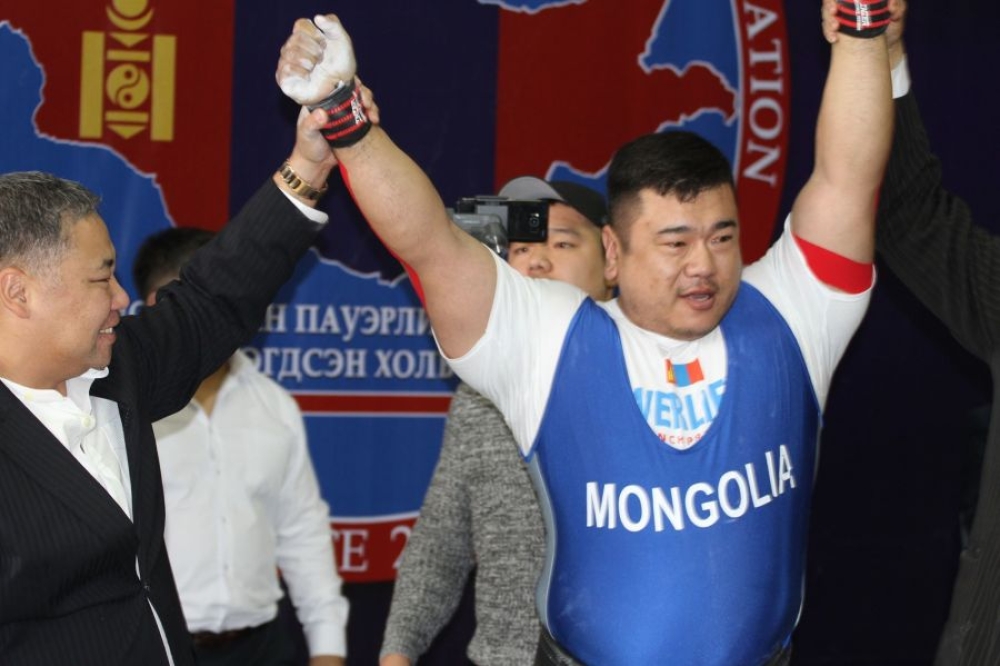 Э.Содномпилжээ дэлхийн цомоос алтан медаль хүртлээ