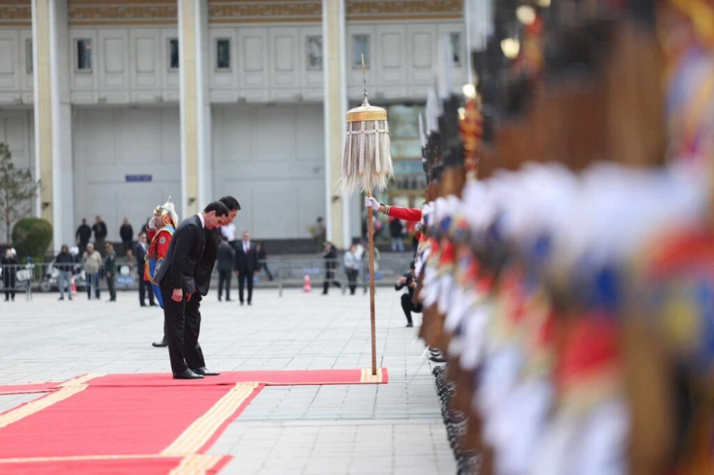 Туркменистан Улсын Ерөнхийлөгчийг албан ёсоор угтаж авлаа