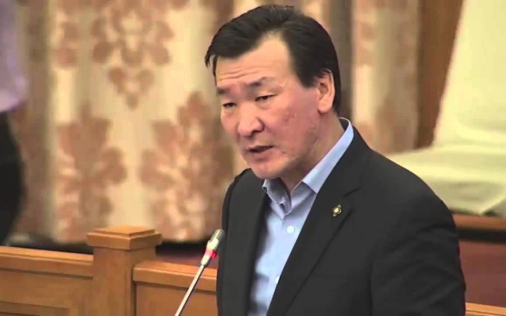 С.Ганбаатар: У.Хүрэлсүх ээ хуулийнхнийг "Энканто" саунаас удирдахаа зогсоо, намайг шалга, юу ч олж долоохгүй