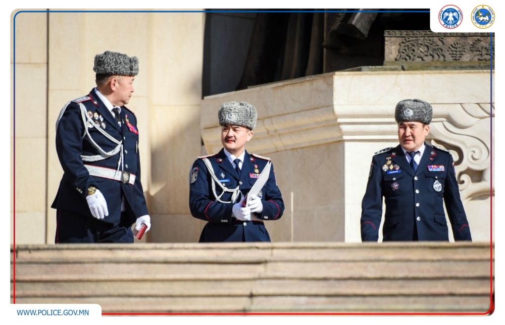 Цагдаагийн хурандаа Г.Ганболд, Э.Идэрцог, Г.Арсланхуяг нар “Монголын Улсын гавьяат хуульч” цол хүртлээ
