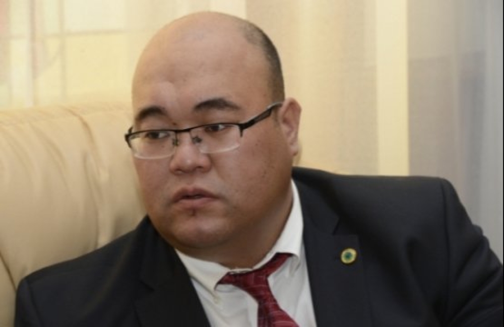 Хуульч Б.Гүнбилэг: Орлогоо нотол гэхээр, БИ БАЙХГҮЙ БОЛ ЭНЭ УЛС ДУУСЧИХНА гэж ойлгогдохоор юм цацаад эхэллээ