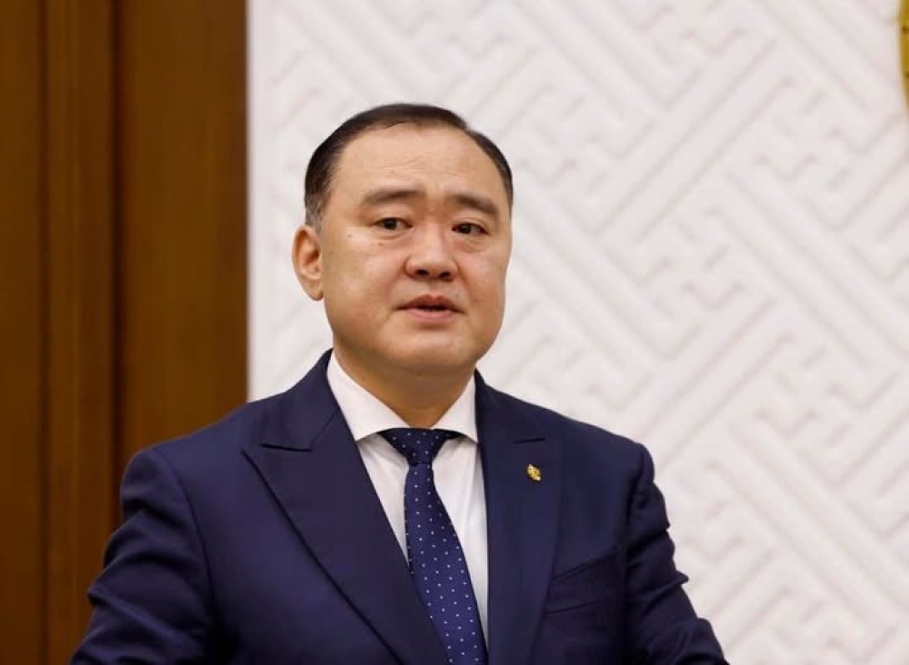 Л.Гантөмөр: Би Ерөнхийлөгчийн сонгуульд өрсөлдөх хэвээрээ байгаа
