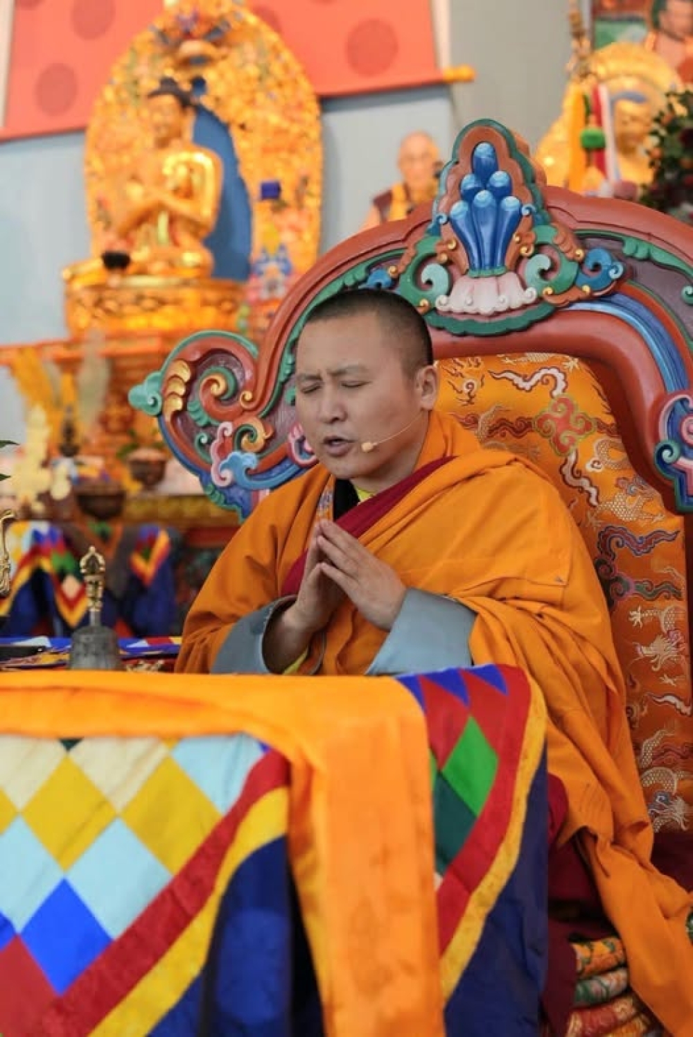 Тэргүүн их хамба лам Д.Жавзандорж: Эхийн ачийг санана гэдэг нь зөв амьдрахыг хэлнэ