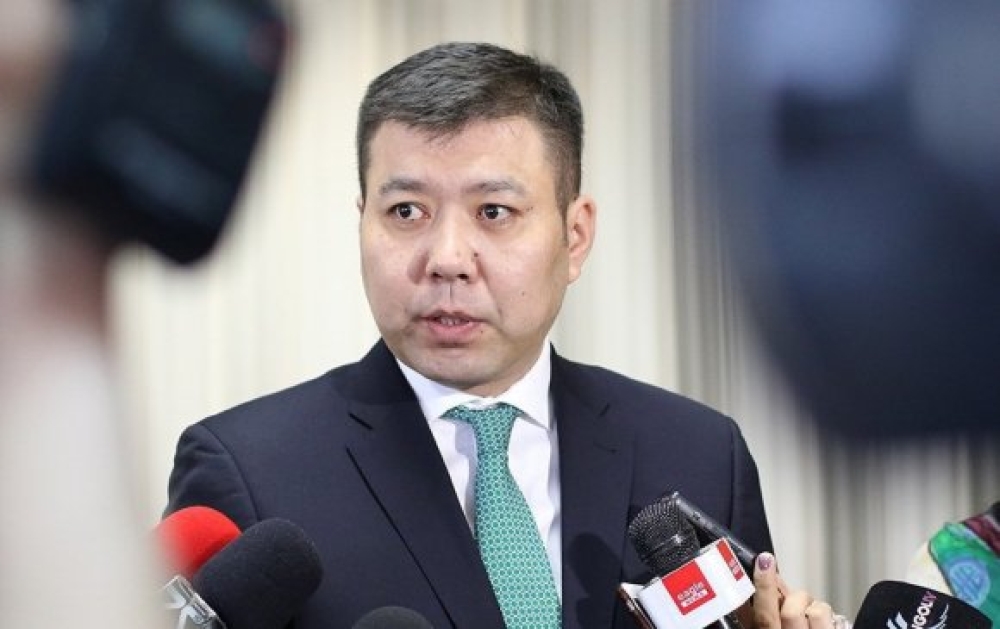 ХЗДХ-ийн сайд Б.Энхбаяр чөлөө авчээ