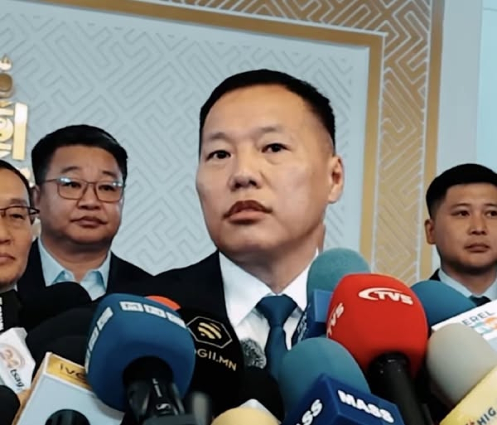 О.Цогтгэрэл: Ерөнхий сайд, УИХ-ын дарга хоёулаа огцрох ёстой