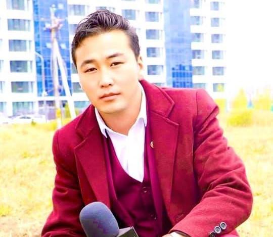 Сэтгүүлч Г.Нэргүй